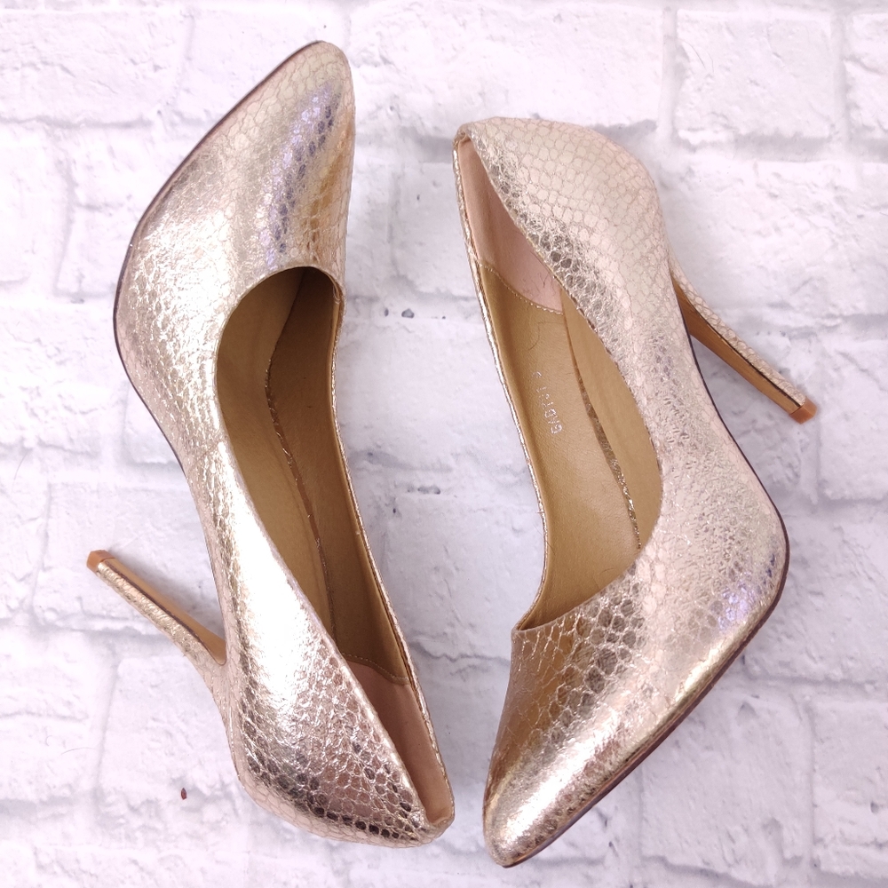 Gaby Pointed Closed Toe Stiletto - Picture 2 of 9